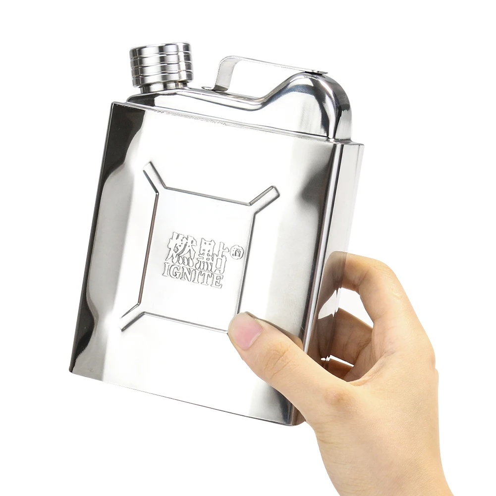 Wine Bottle Size - 18oz ขนาดใหญ่ความจุสแตนเลสโลหะน้ํามัน Barrel ประเภทขวดไวน์กลางแจ้งแบบพกพาเบียร์วิสกี้วอดก้าดื่ม Storage