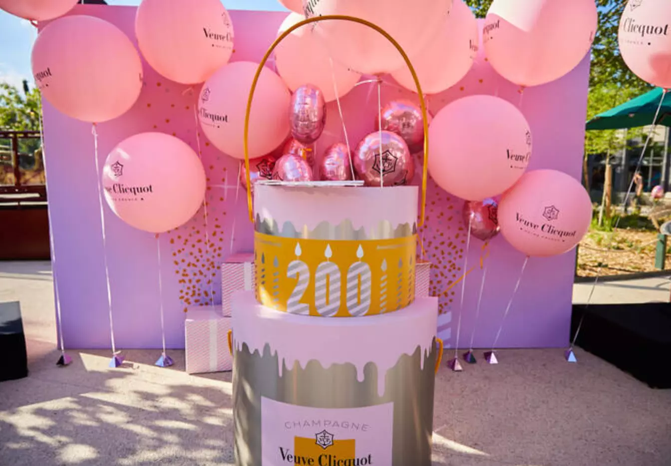 Wine Bottle Size - ลูกโป่งสีชมพูส้มขนาด 10 นิ้ว สำหรับงานปาร์ตี้หรูหรา งานเลี้ยงฉลอง (ไม่มีขวดไวน์)