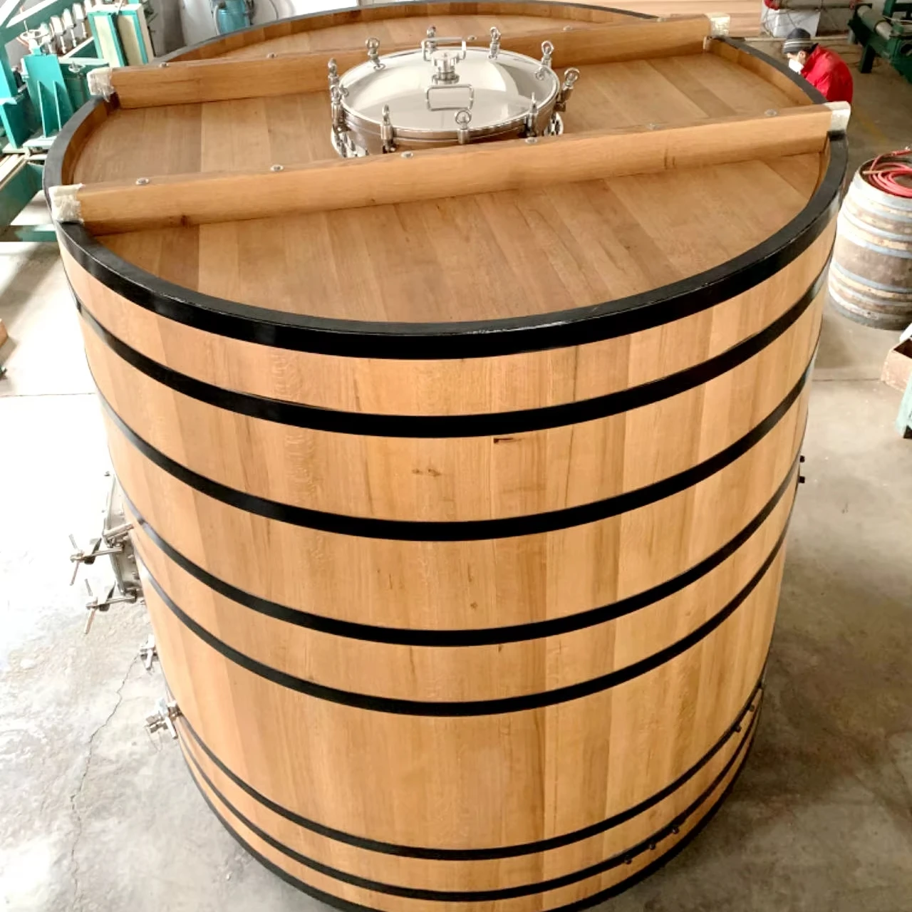 ถังไม้โอ๊คสำหรับเก็บเครื่องดื่ - Wine In Beer Store บทวิจารณ์และราคา